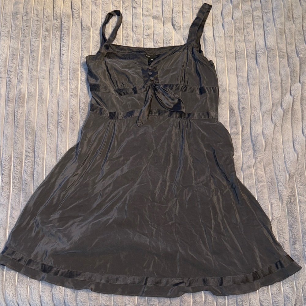 Marc Jacobs Dark Gray Sleeveless cocktail wedding Dress size 10 100% silk